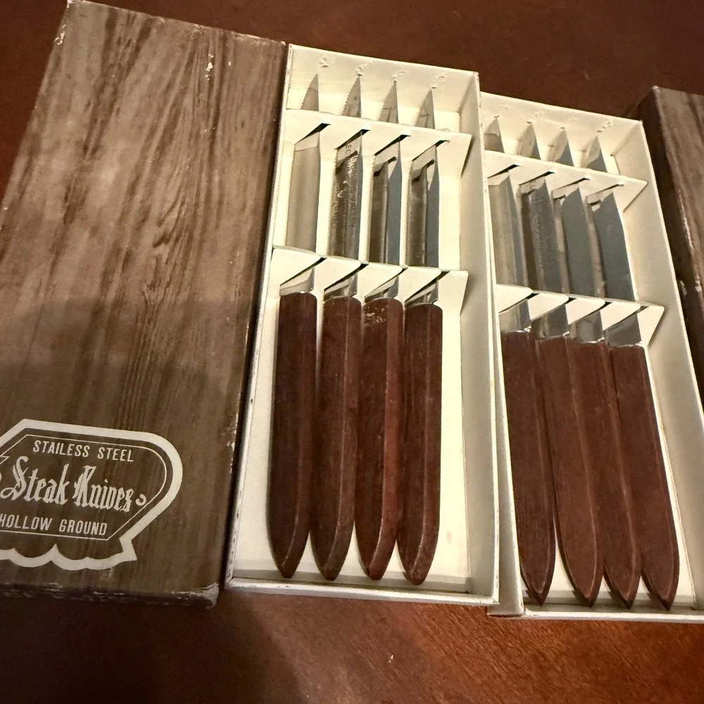 Vintage Verdigris Valley Steak Knives Set of 8 Stainless Hollow Japan